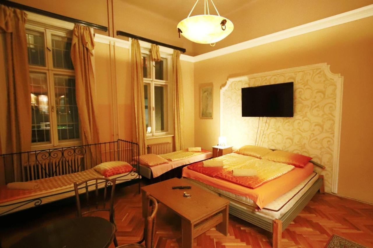 Central Apartments Of บูดาเปสต์ ภายนอก รูปภาพ